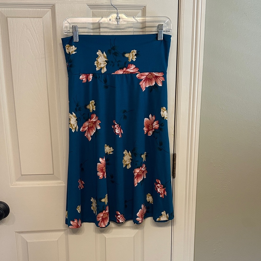 Chic Floral A-Line Skirt in Teal and Pink